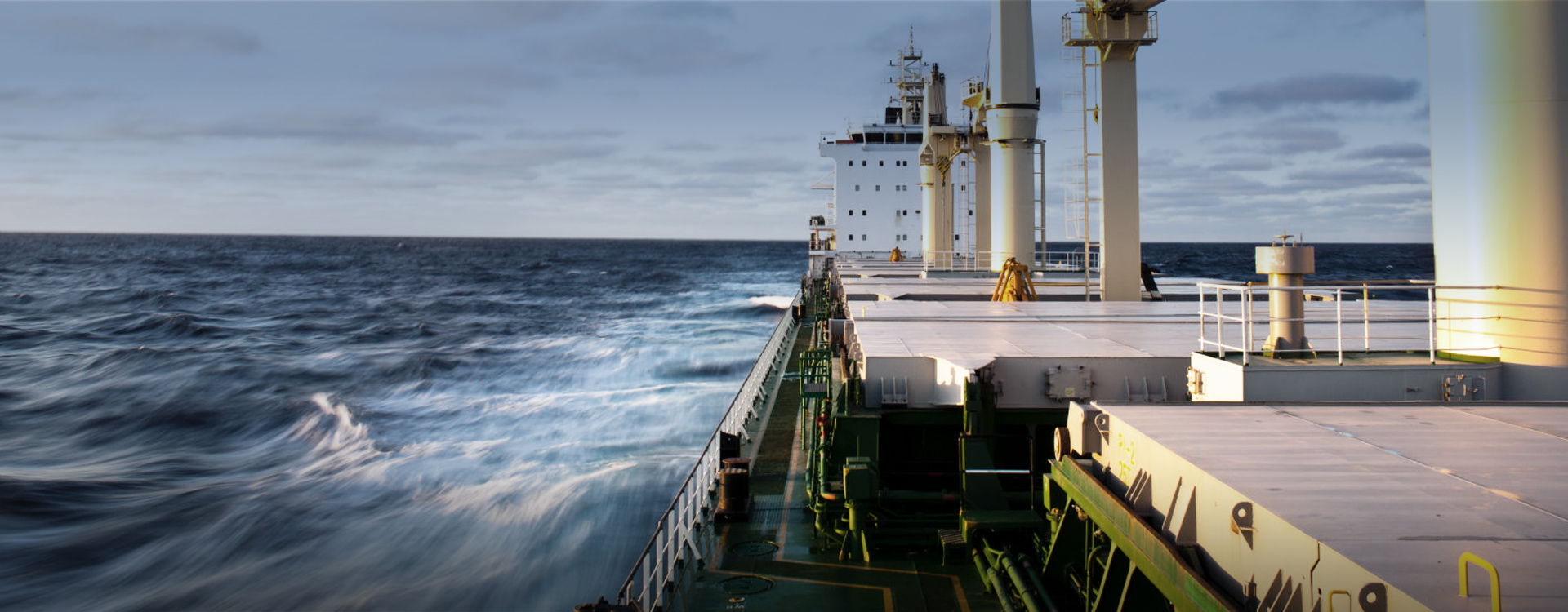 Сухогруз-спецконт-транс